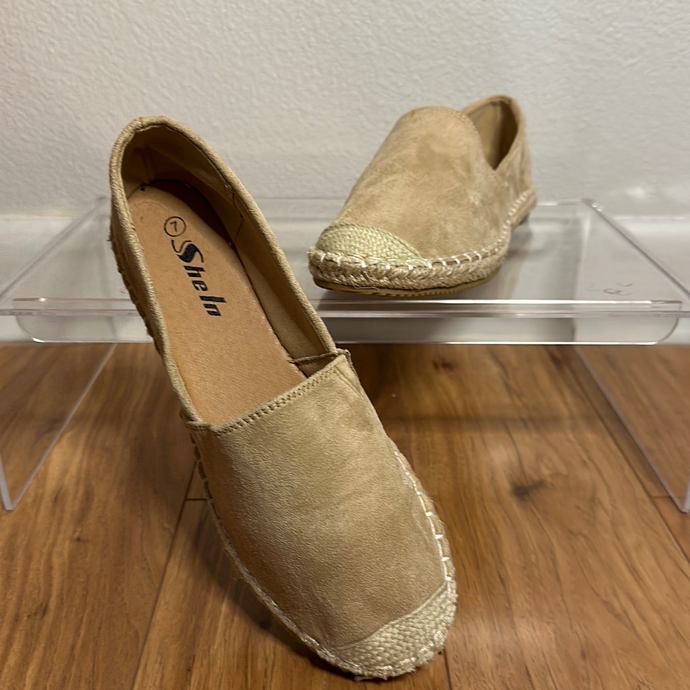 ESPADRILLE SLIP ON